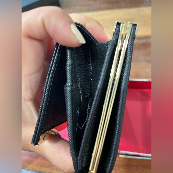 NAFNAF | Black wallet with box - Picture 9 of 10